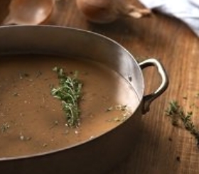 Quick Turkey Gravy image