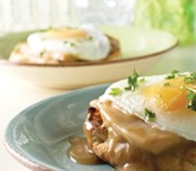 Benedict-Style Turkey Sandwiches image