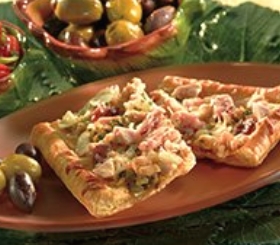 Bacon and Clam White Pizza image